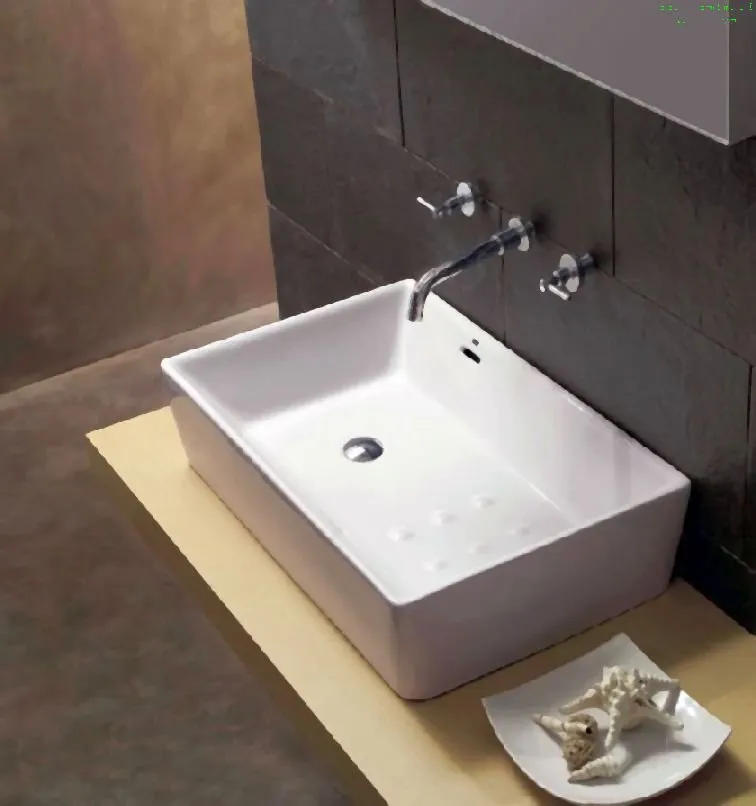 Slide of Autana Builders