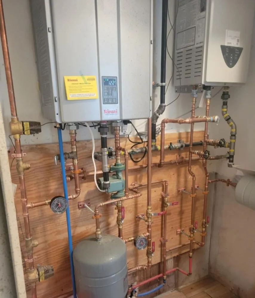 Slide of AV Contractors