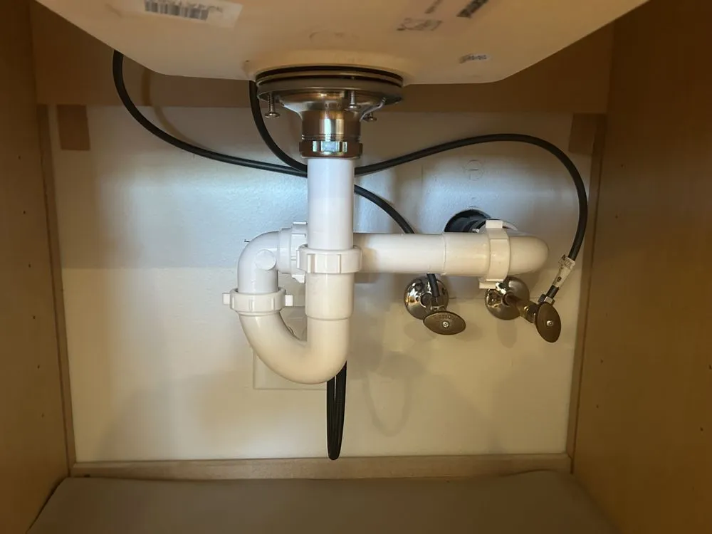 Slide of AV Handy Tech Repair