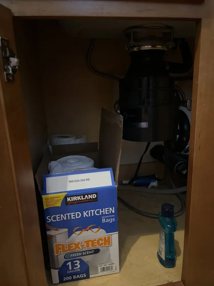 Slide of AV Handy Tech Repair