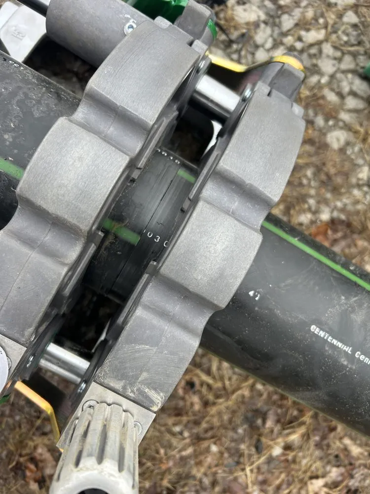 Slide of Averi Solutions