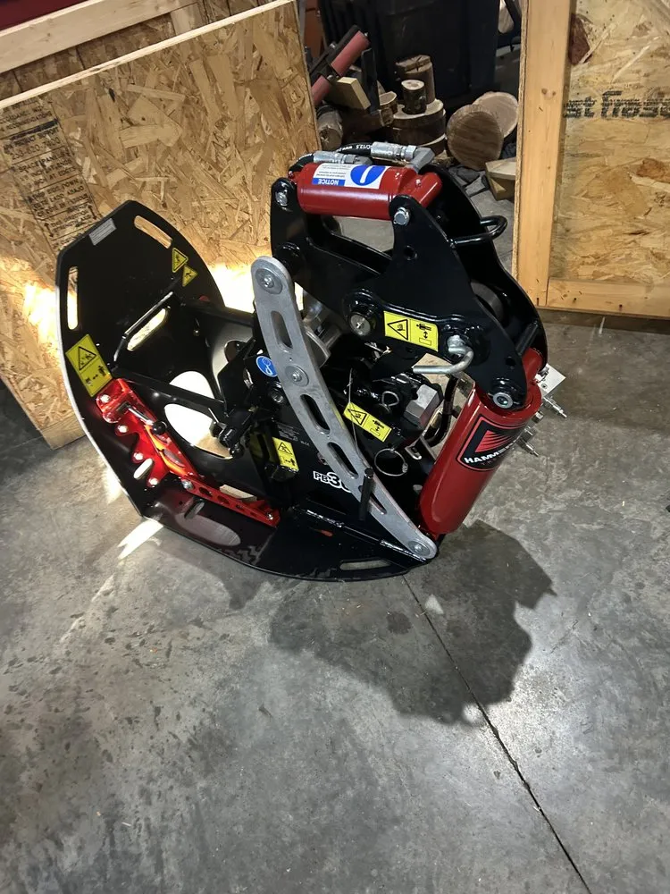 Slide of Averi Solutions