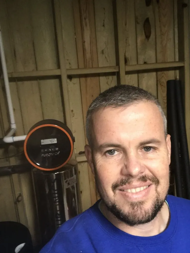 Slide of Avery & Sons Plumbing Tankless