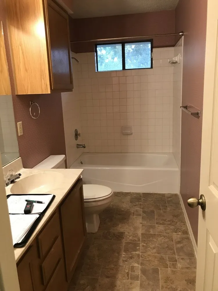 Slide of Avery Handyman Project