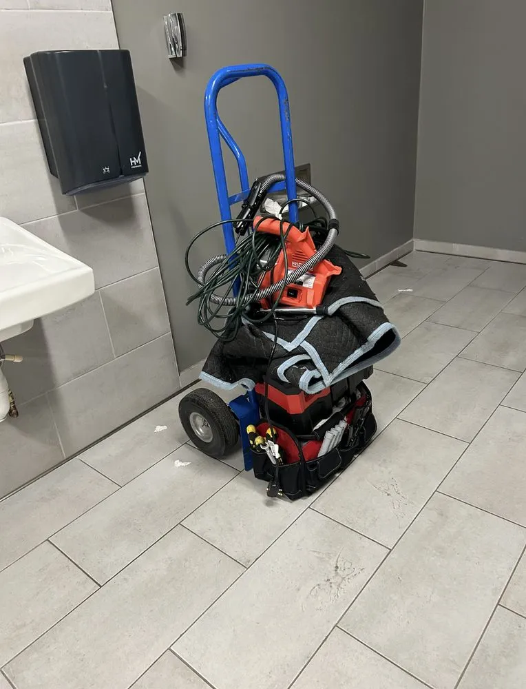 Slide of Avid Plumbing and Drain