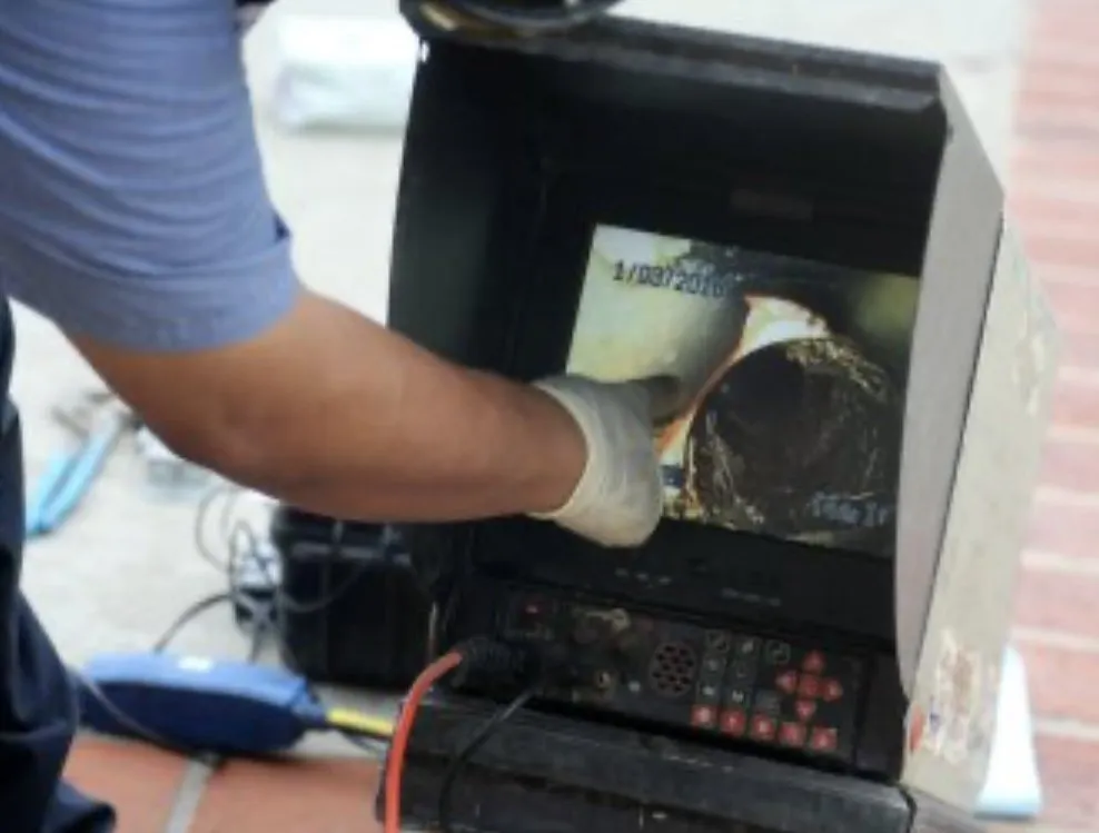 Slide of Avid Plumbing and Drain