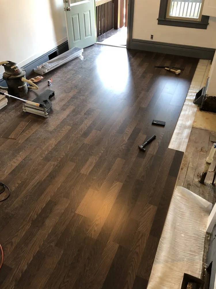 Slide of A&W Contracting