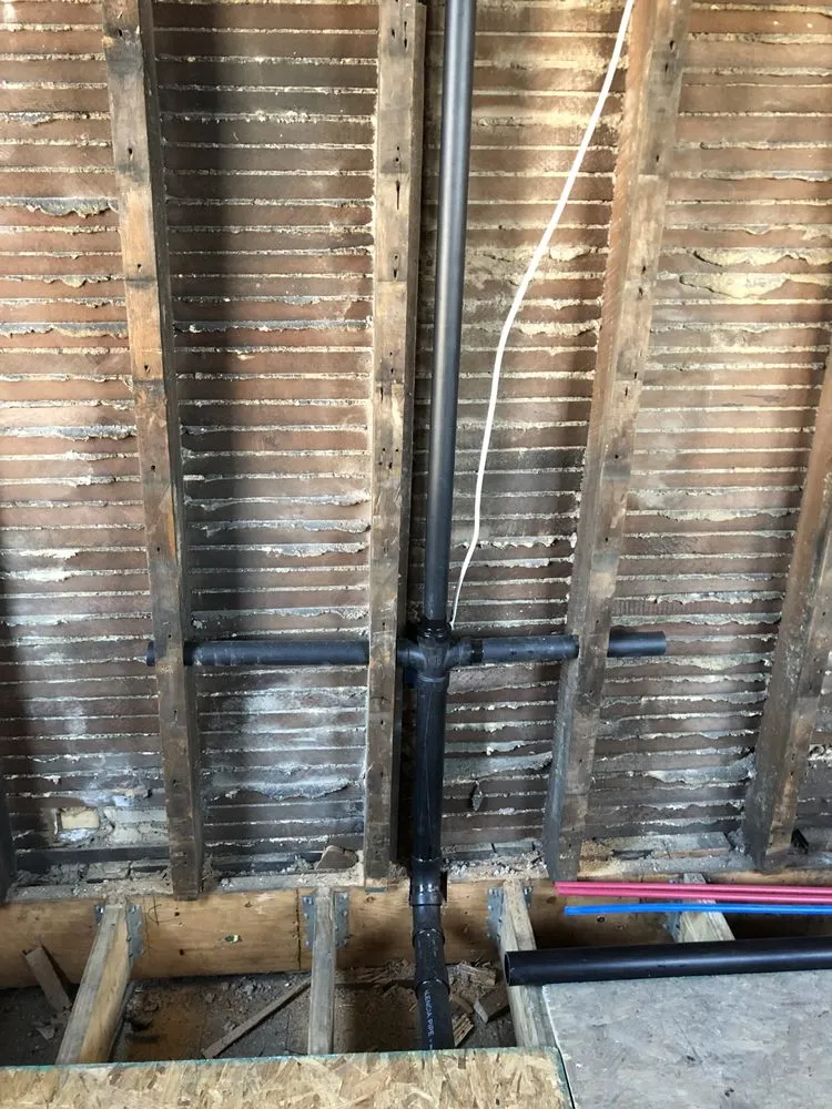 Slide of A&W Contracting