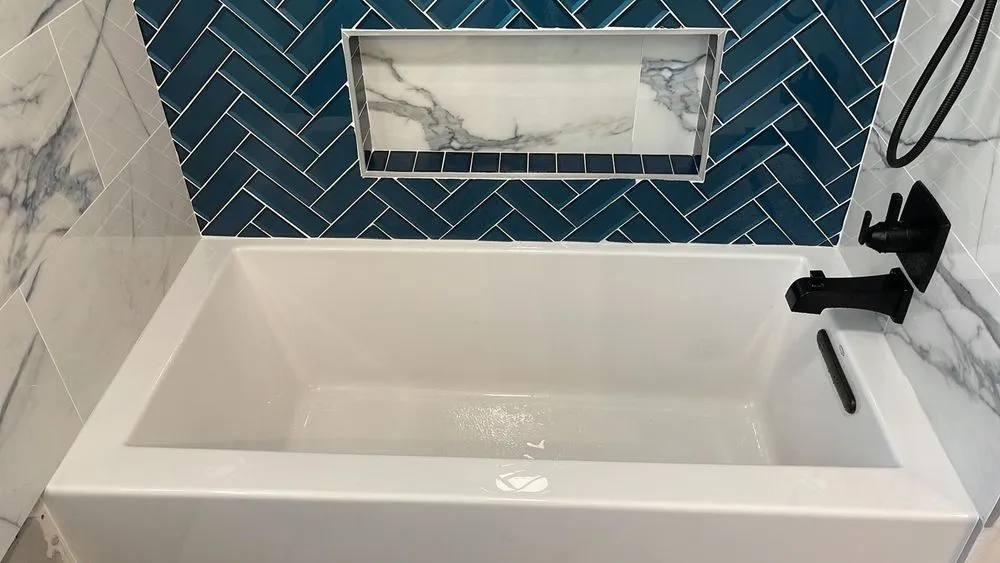 Slide of Axilfix Construction