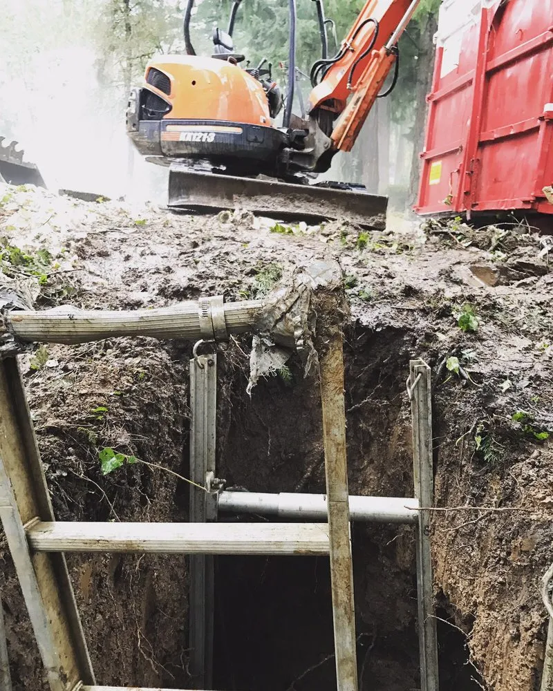 Slide of Axiom Plumbing & Sewers