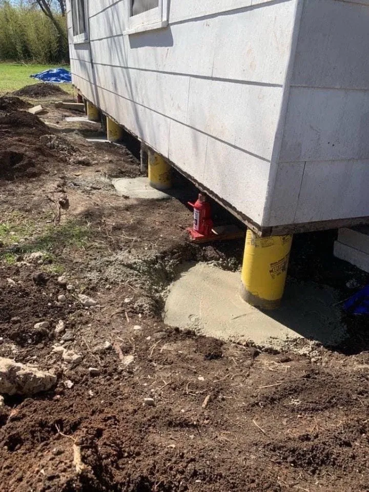 Emergency plumbing repair for homes in San Antonio, TX by Azeneth Foundation Repair & Remodeling