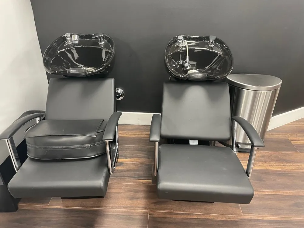 Slide of Azulia Plumbing Services