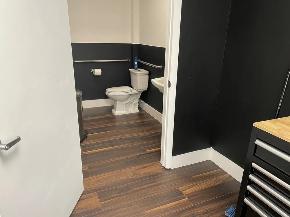 Slide of Azulia Plumbing Services