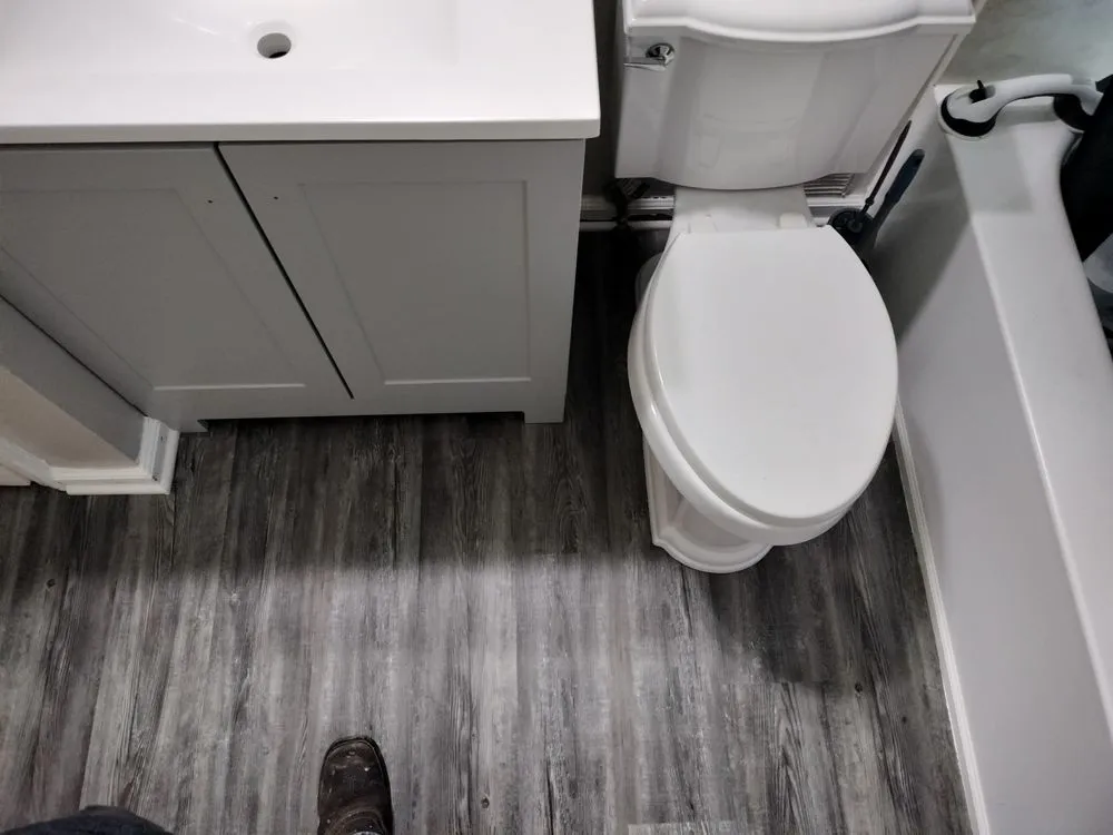 Slide of B & C Contracting