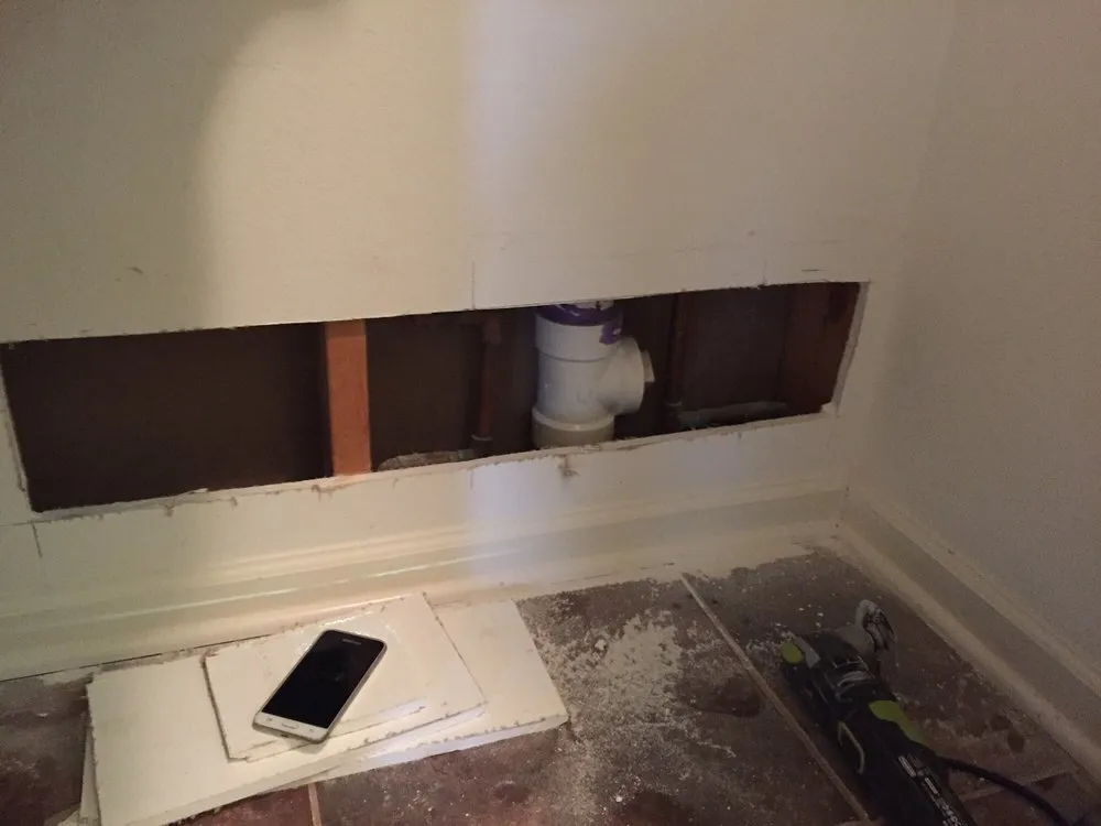 Slide of B & D Plumbing