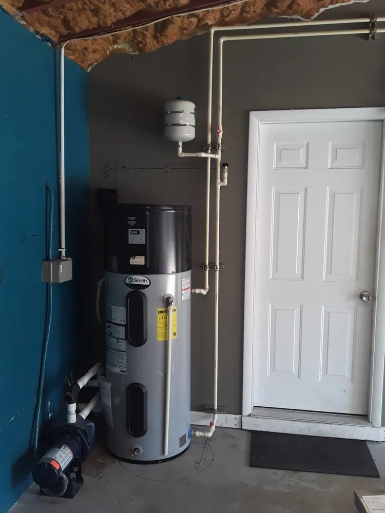 Slide of B & D Plumbing