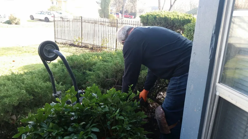 Slide of B & I Plumbing