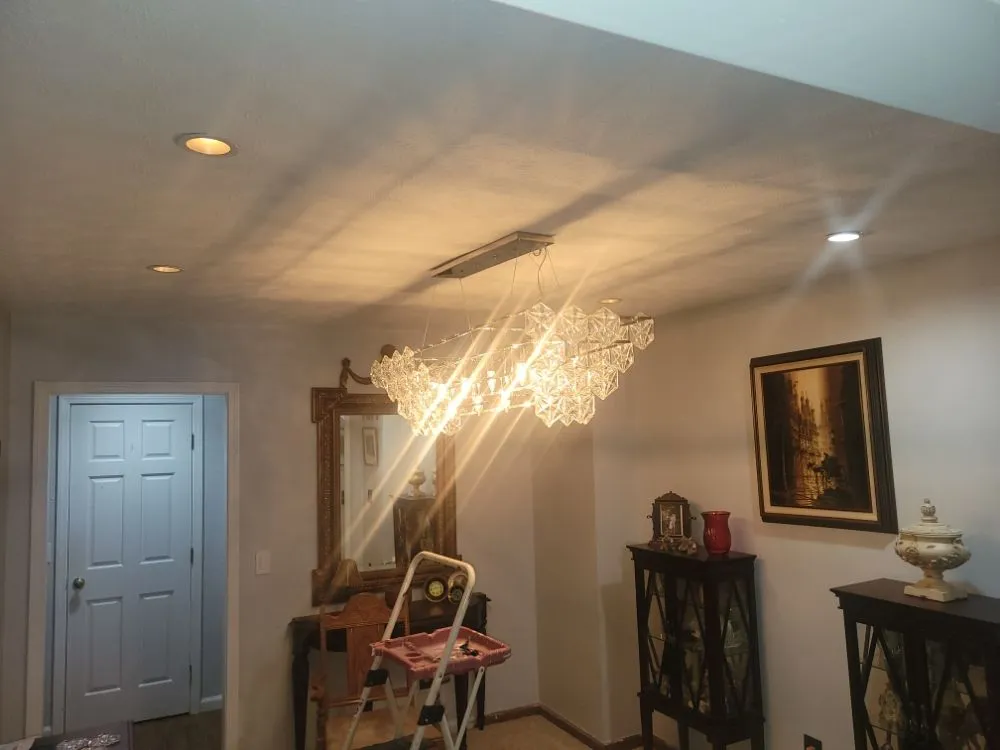 Slide of B & T Contracting