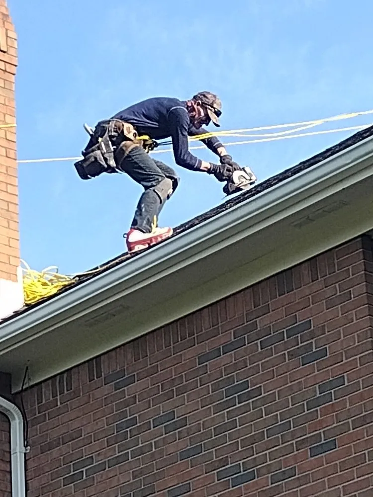 Slide of B & T Contracting