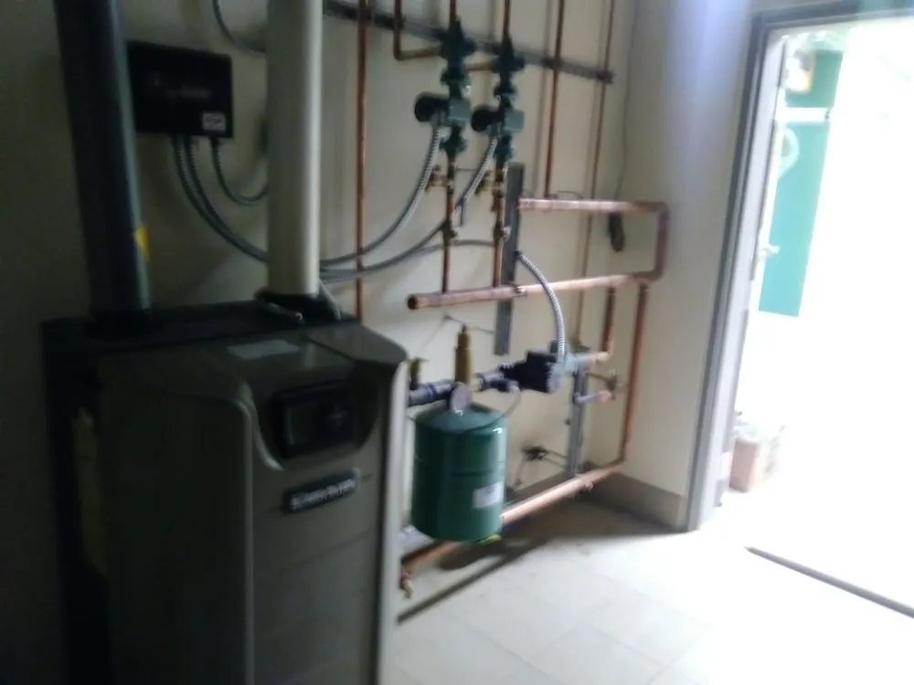 Slide of B A Diaz Comfort