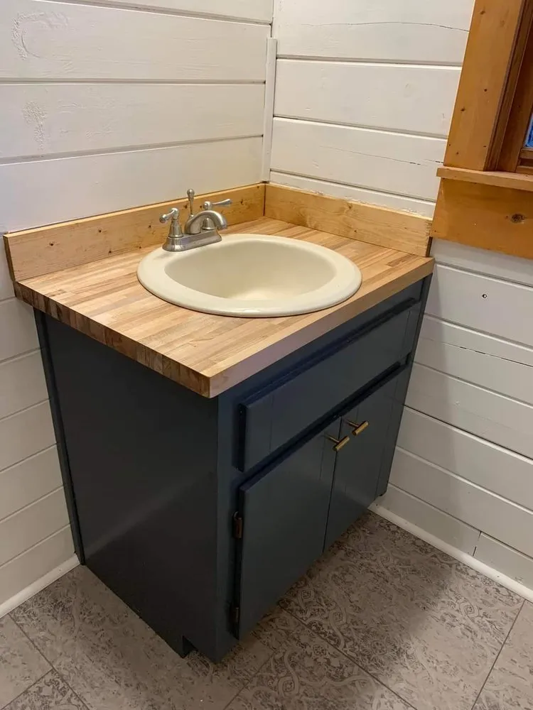 Slide of B and L Construction and Home Solutions