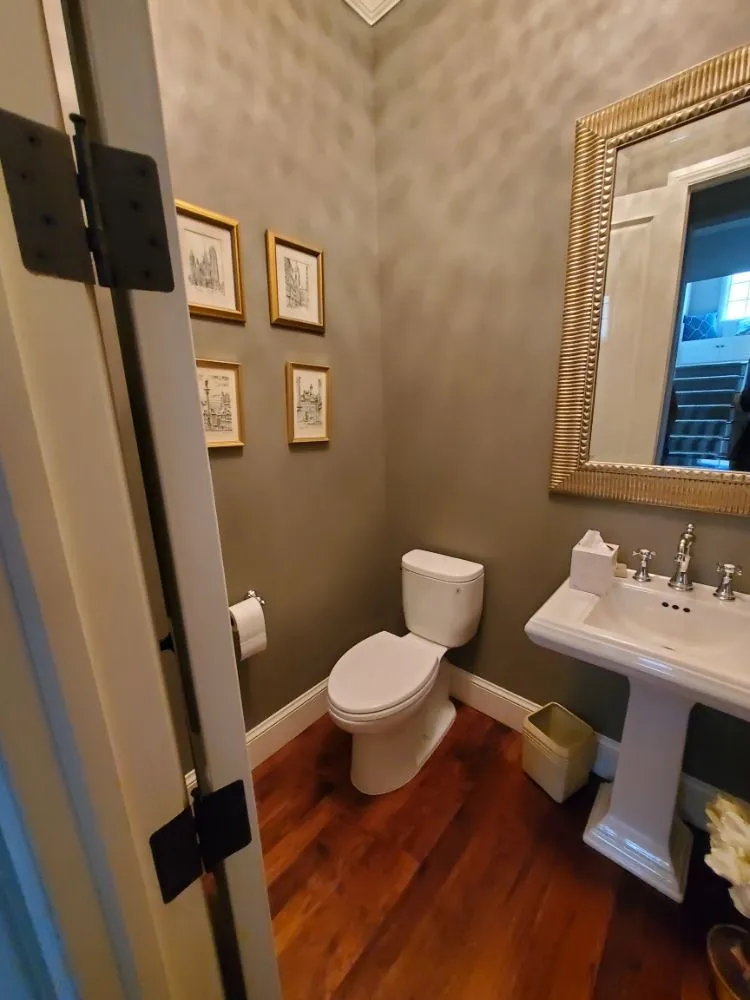 Slide of B-Line Plumbing & Drains