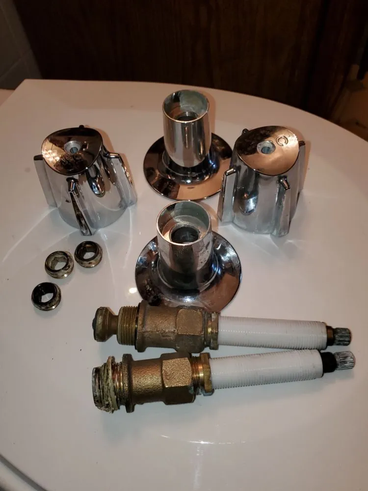 Slide of B-Line Plumbing & Drains