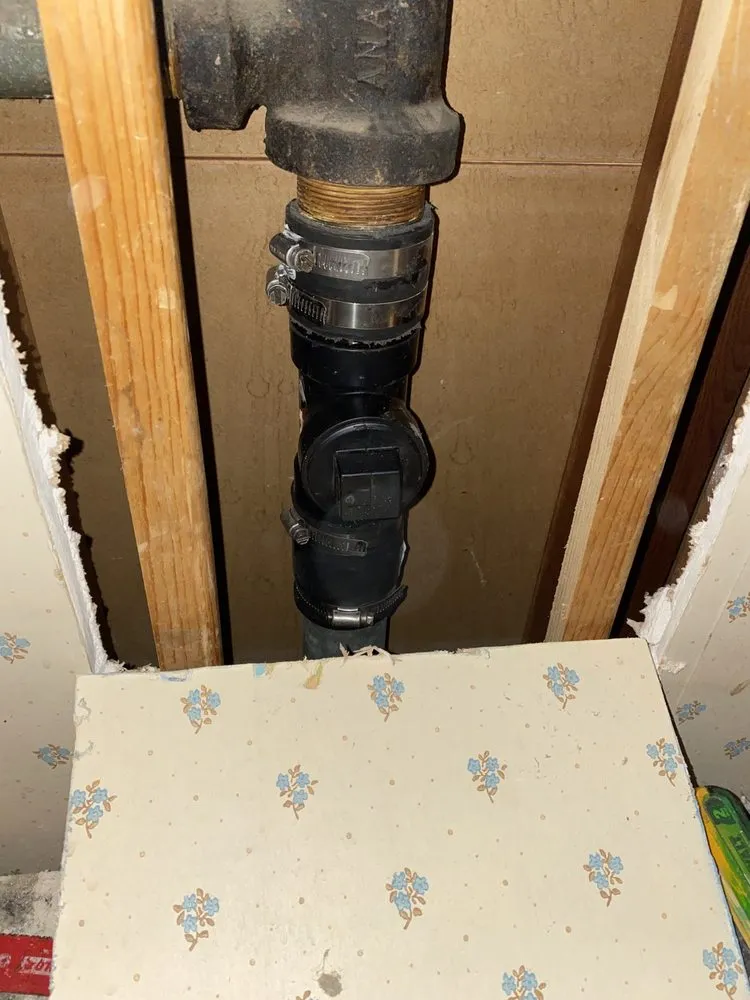 Slide of Back In a Flush Anaheim Plumbing