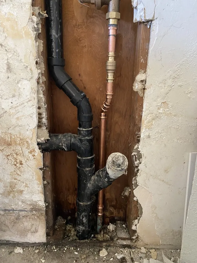 Reliable emergency plumbing experts serving Anaheim, CA - Back In a Flush Anaheim Plumbing