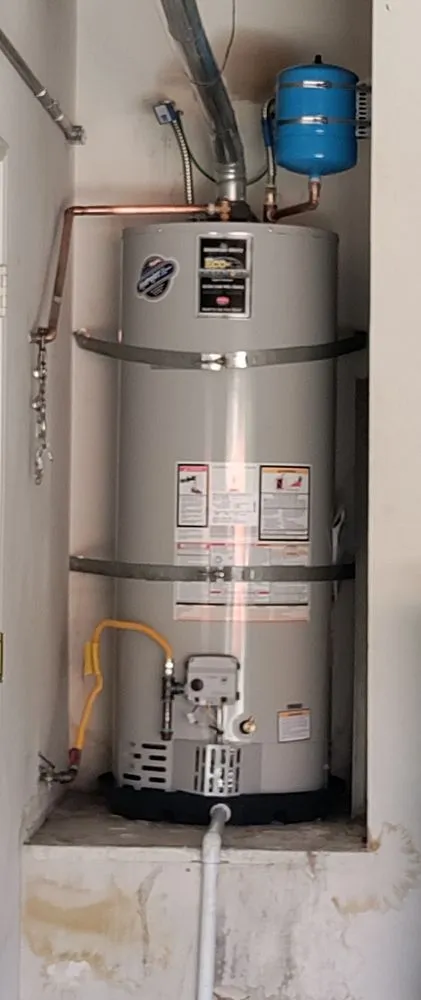 Slide of Back In a Flush Anaheim Plumbing