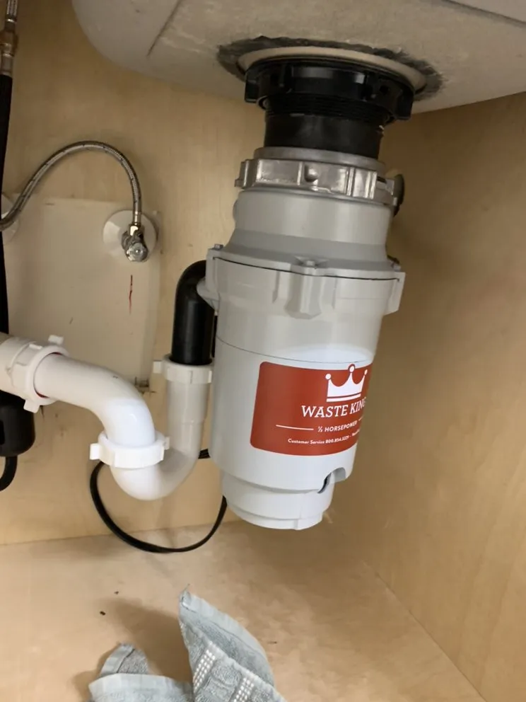 Slide of Bahama Breeze Plumbing