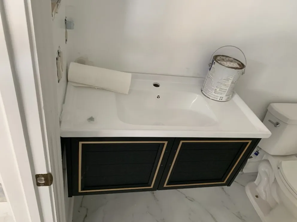 Slide of Bahama Breeze Plumbing