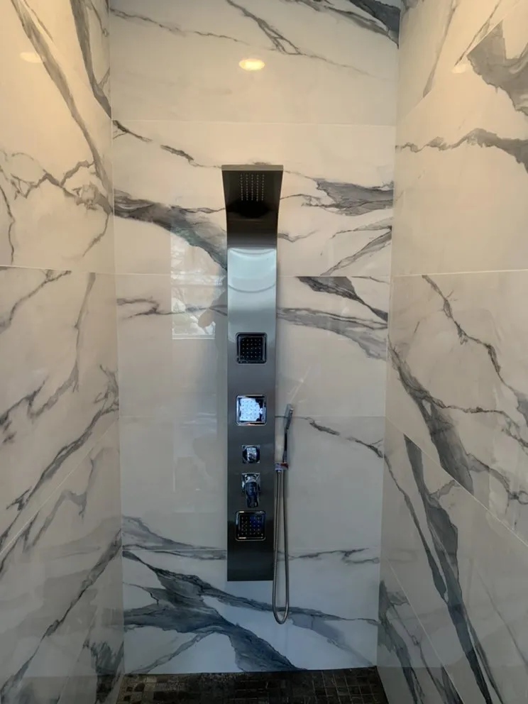 Slide of Bahama Breeze Plumbing