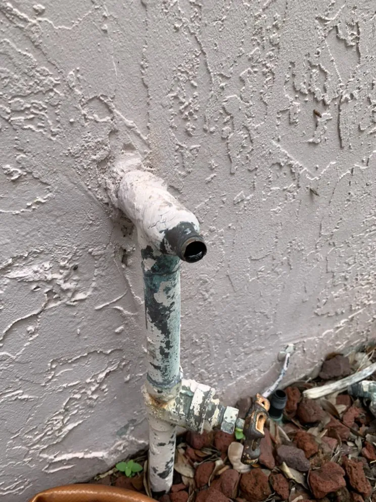 Slide of Bahama Breeze Plumbing