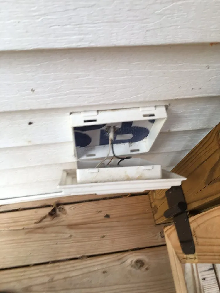 Slide of Baker's Home Improvement