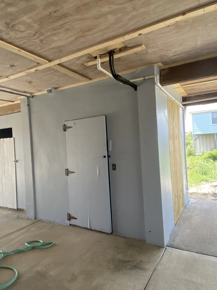 Slide of Bama's Best Maintenance  & repair