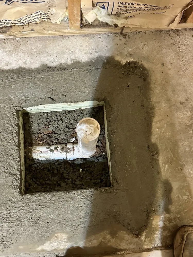 Slide of Bama's Best Maintenance  & repair