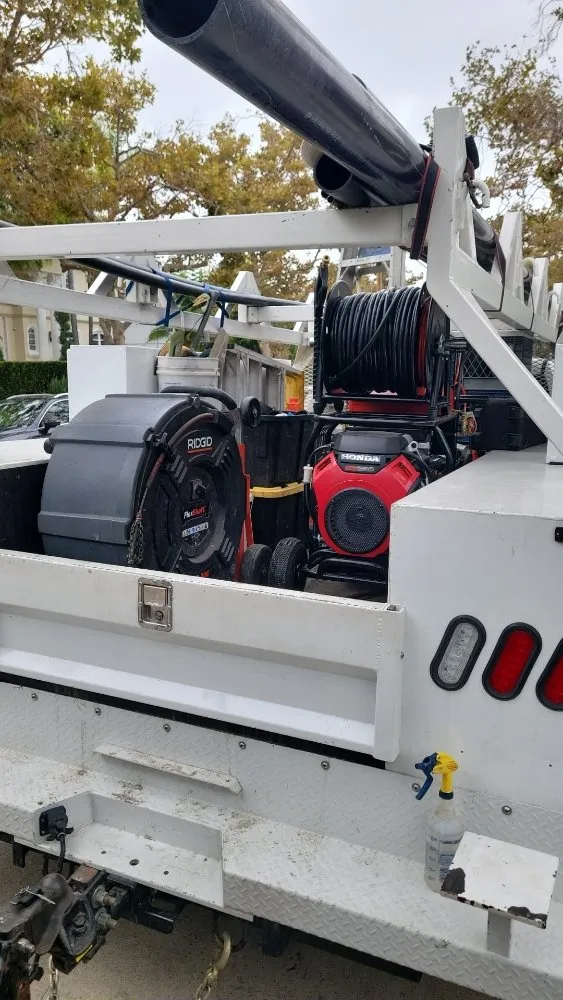 Professional emergency plumbing service in Los Ángeles, CA - Barbosa Plumbing Services