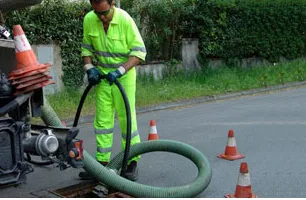 Slide of Barbosa Sewer & Drain