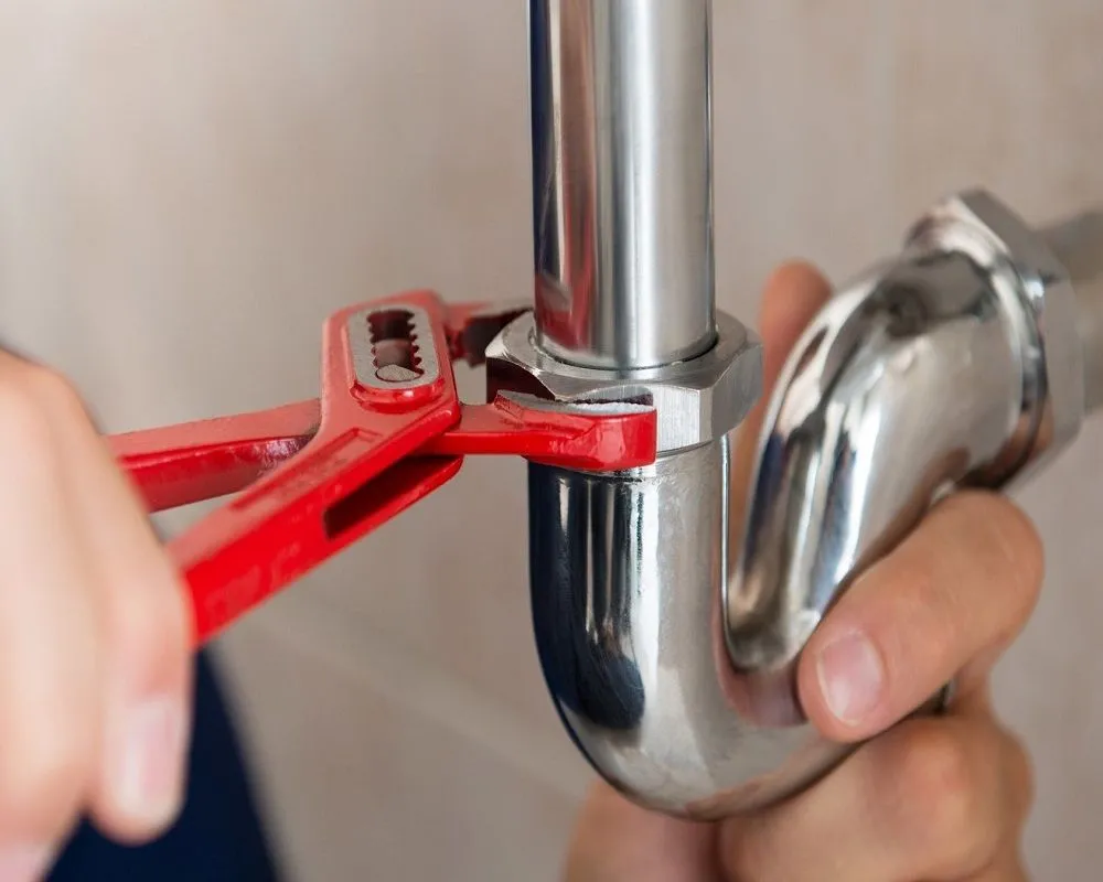 Emergency pipe repair for homes in Los Angeles, CA by Barfus Jenn-air Cooktop Repair & Plumbing Company