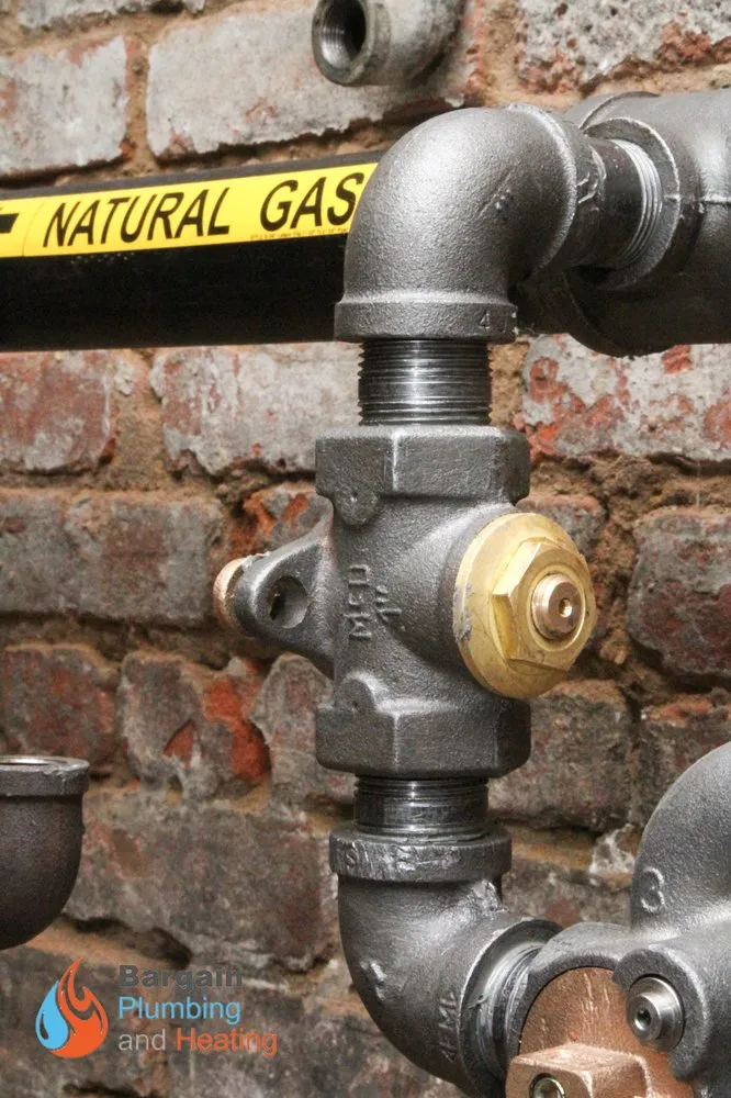 Expert emergency plumbing for homes in New York, NY by Bargain Plumbing and Heating