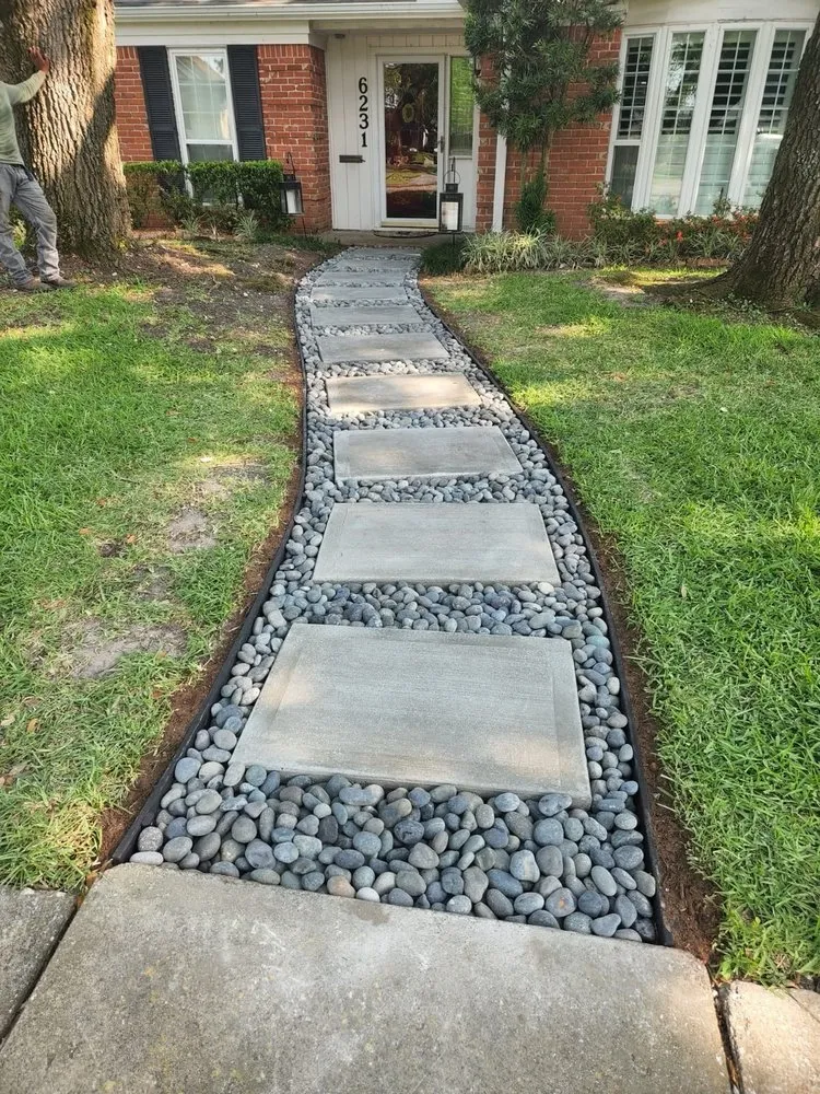 Slide of Barrantes Construction