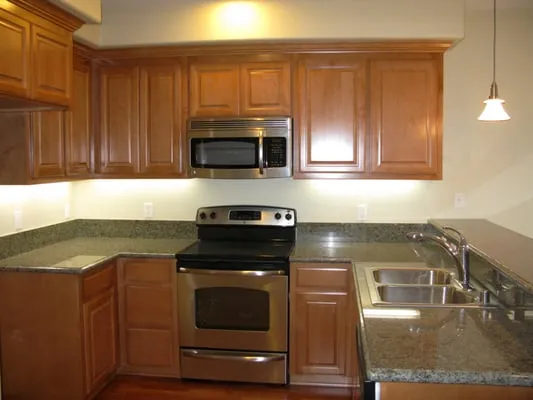 Barreto's Construction Logo