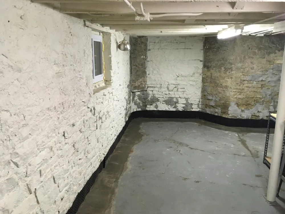 Slide of Basement Seepage Experts