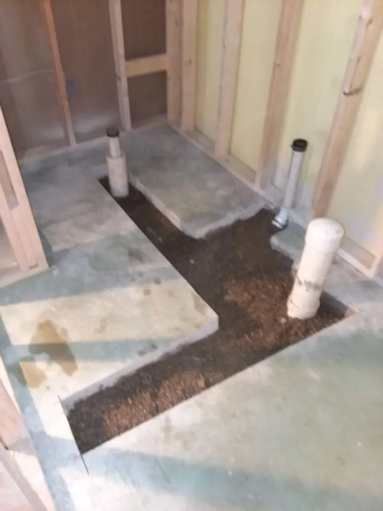 Emergency pipe repair for homes in Fowlerville, MI by Bastian Services