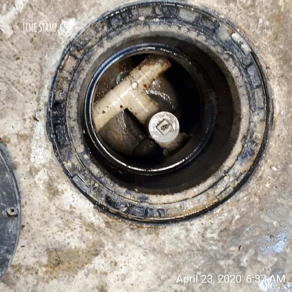 Slide of Baton Rouge Grease Trap Cleaning