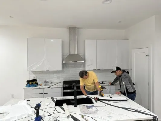 Bauten Family Service Logo