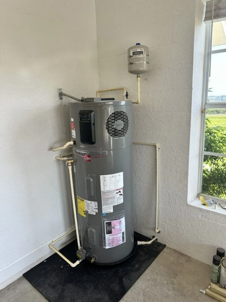 Slide of Bay 2 Bay Plumbing & Drains