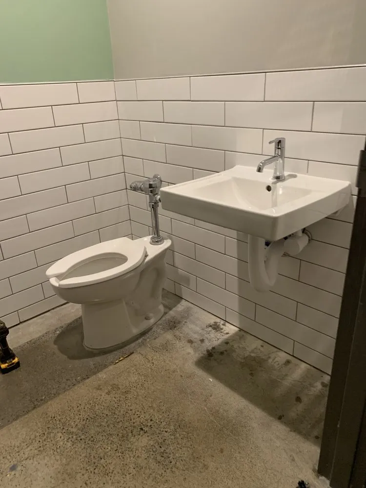 Slide of Bay Star Plumbing