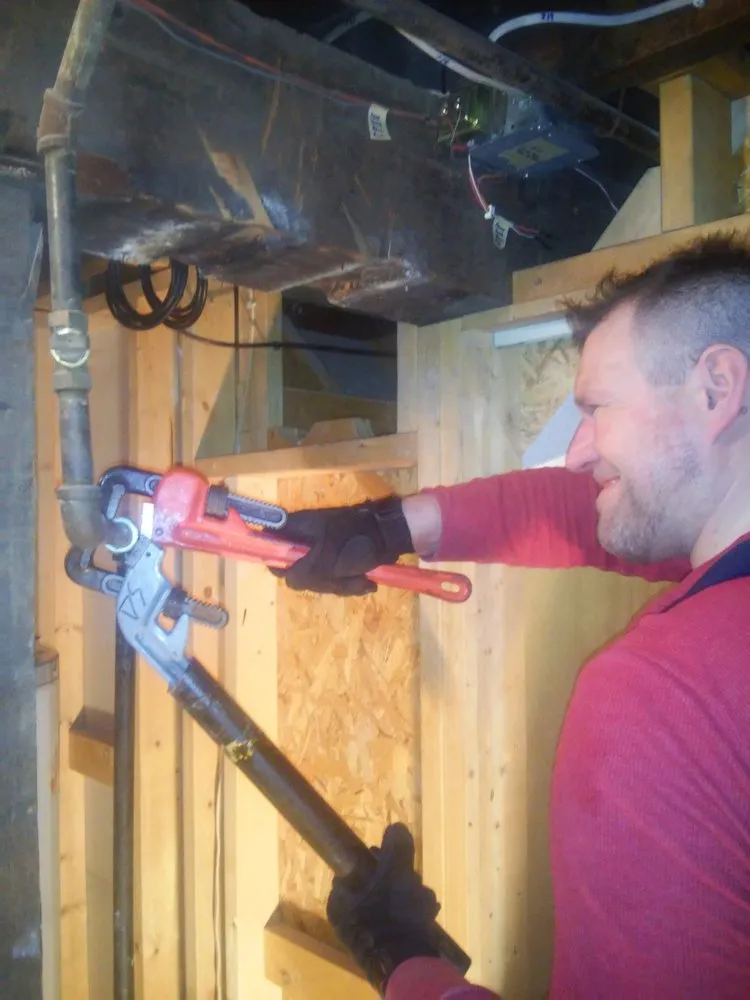 Slide of Bayview Handyman